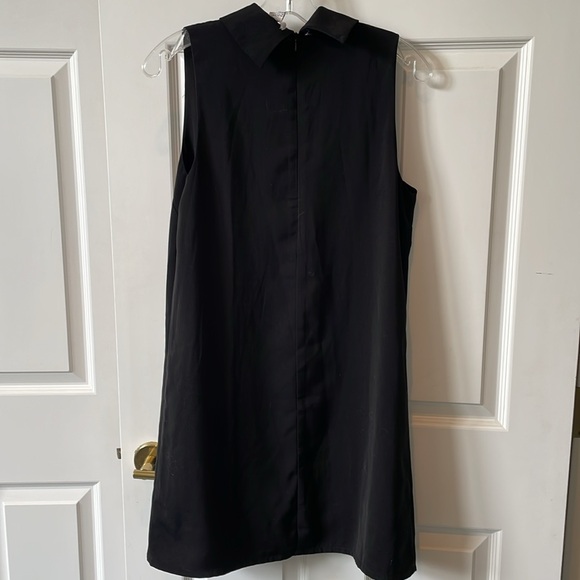 basic black shift dress - Picture 2 of 3